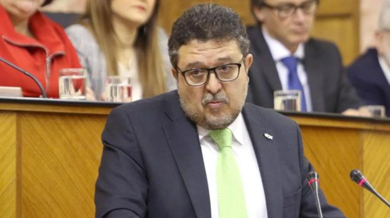 Francisco Serrano, en el Parlamento de Andalucía