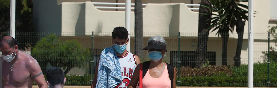 El uso de la mascarilla es obligatorio desde este miércoles en Andalucía