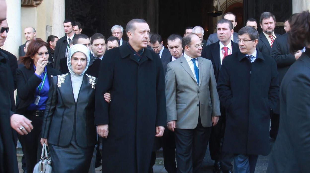 Erdogan, durante su visita a la Mezquita-Catedral de Córdoba en febrero de 2010