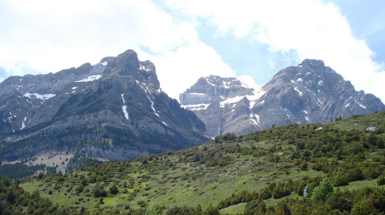 Vistas de un parque natural en el Pirineo Aragonés