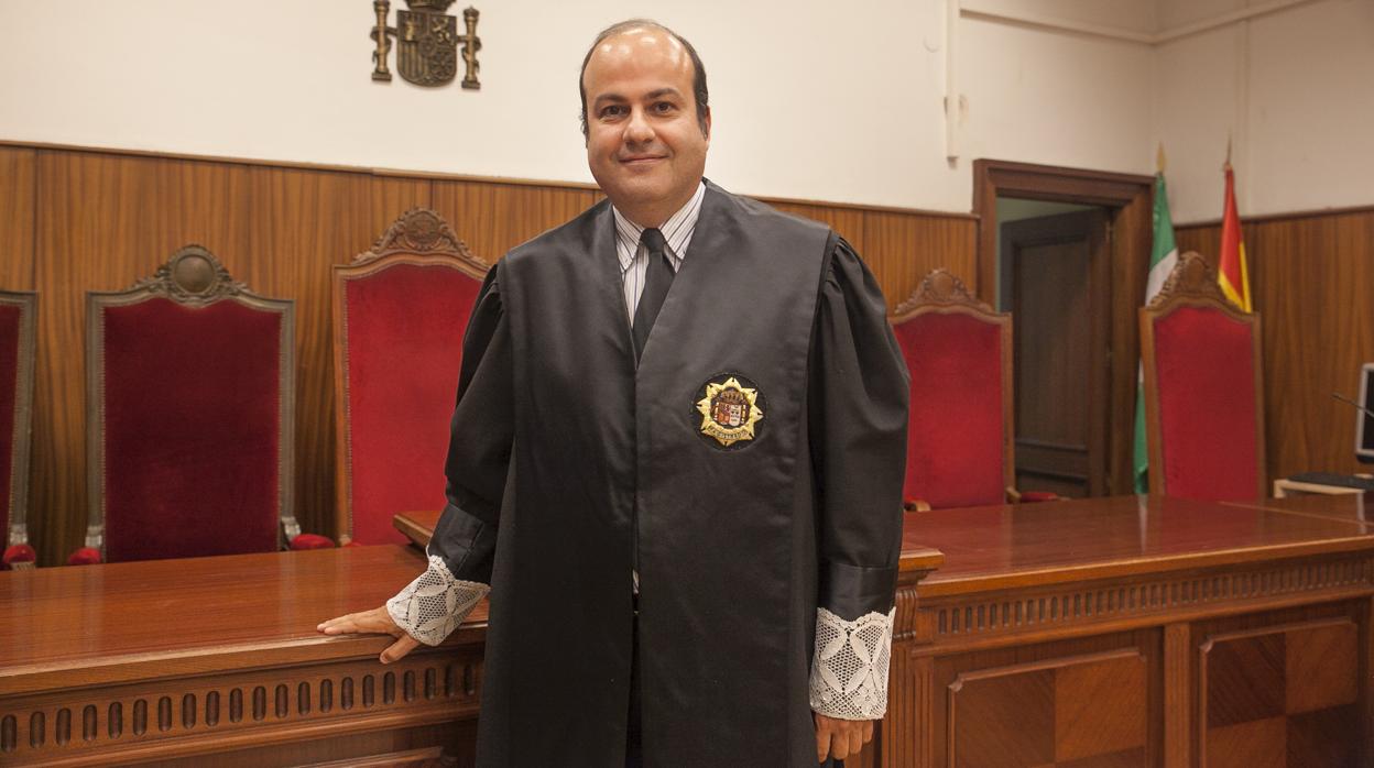 El magistrado Fernando Caballero, en una sala judicial