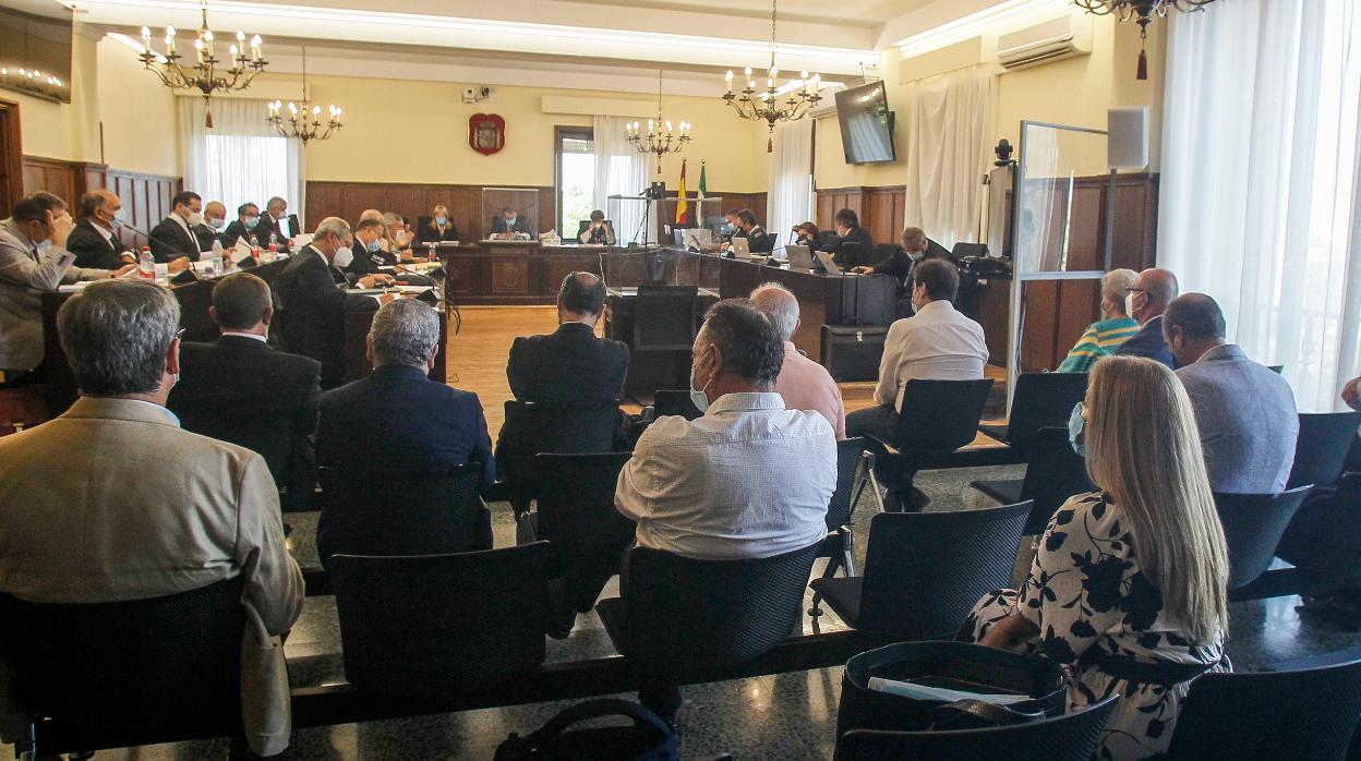 Vista de la Sala desde el banquillo de los acusados al inicio del juicio