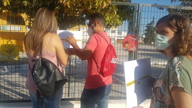 Las protestas merman la vuelta a clase en tres colegios de Córdoba, dos de Aguilar y una de la capital