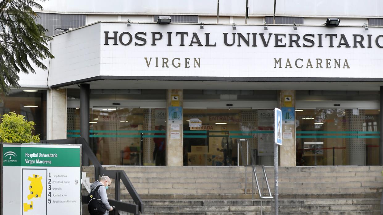 Exterior del hospital Virgen Macarena de Sevilla