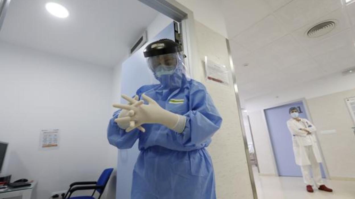 Sanitarios en un hospital de Córdoba