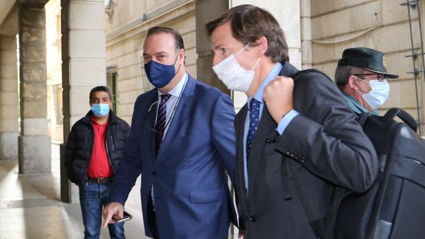 El presidente de Isofotón niega que se hayan llevado el dinero de las ayudas de la Junta de Andalucía