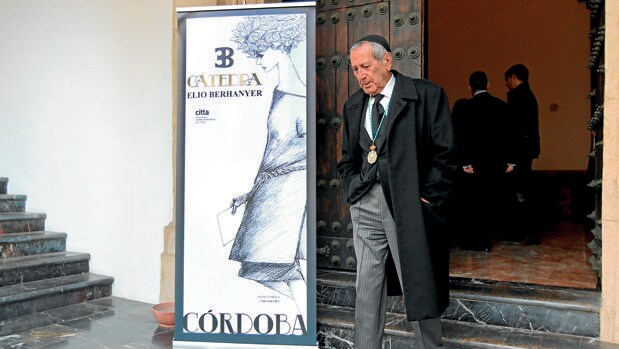 20 nombres propios de Córdoba | Elio Berhanyer, el hombre que vistió a Ava