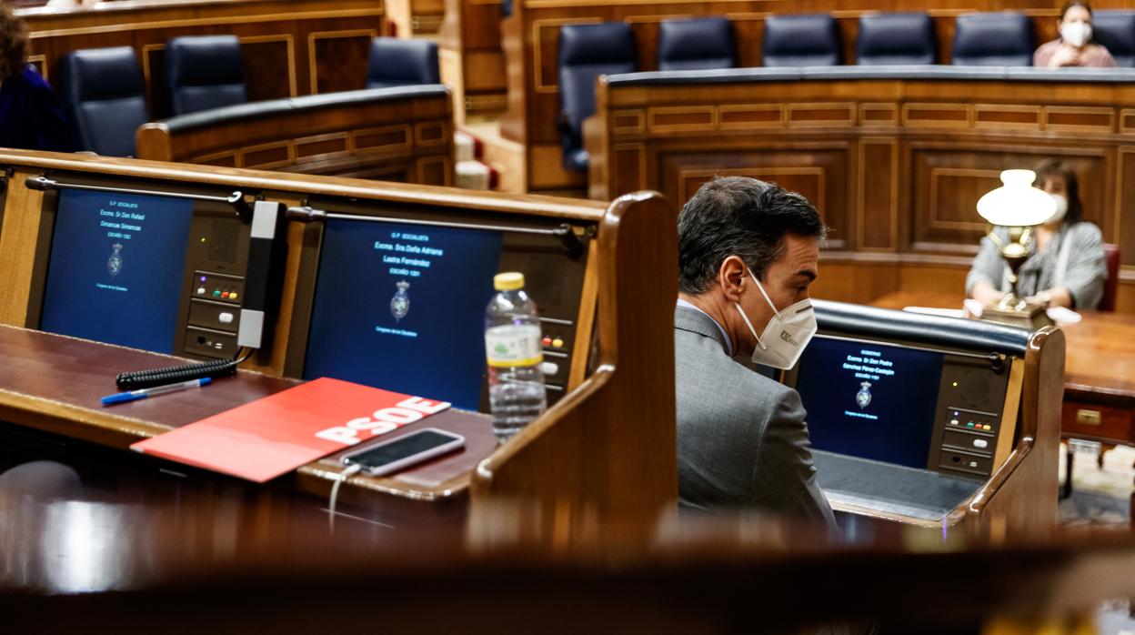 El presidente del Gobierno, Pedro Sánchez, en el pleno de los presupuestos