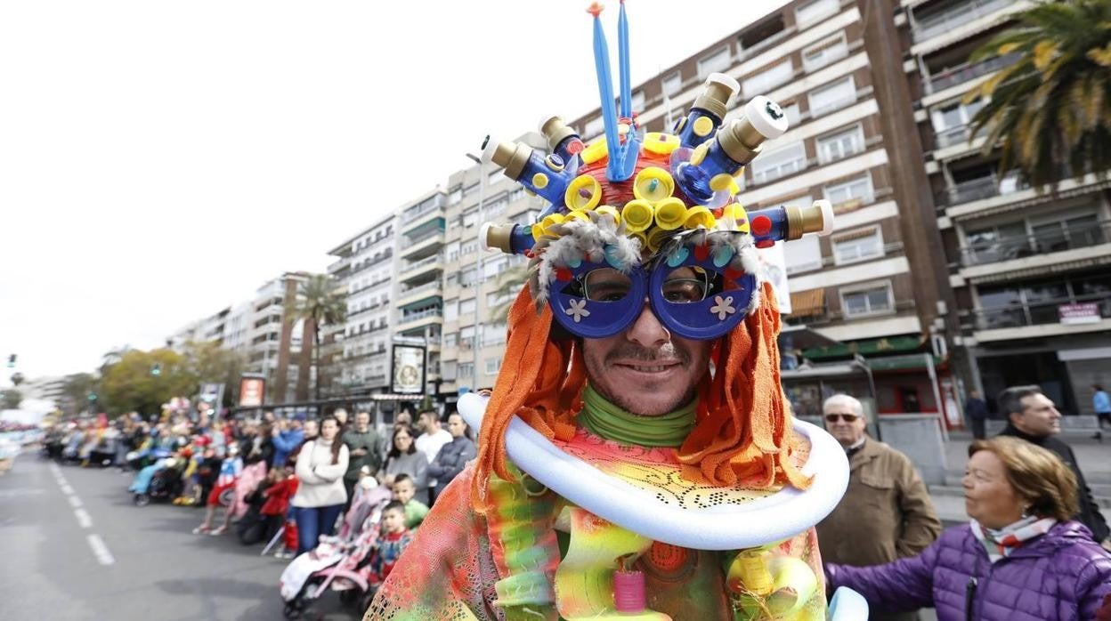 Imagen de archivo del gran desfile del Carnaval de Córdoba el año pasado