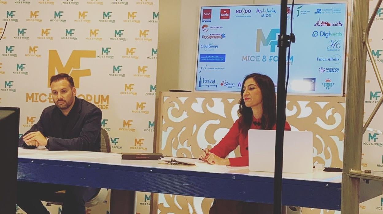 Sergio González-Cordero, a la izquierda, en el encuentro de Mice and Forum