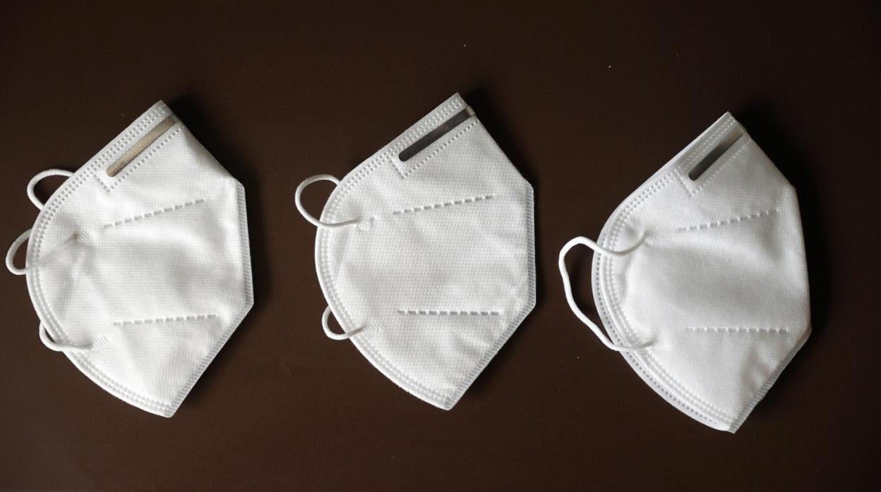 Tres mascarillas FFP2