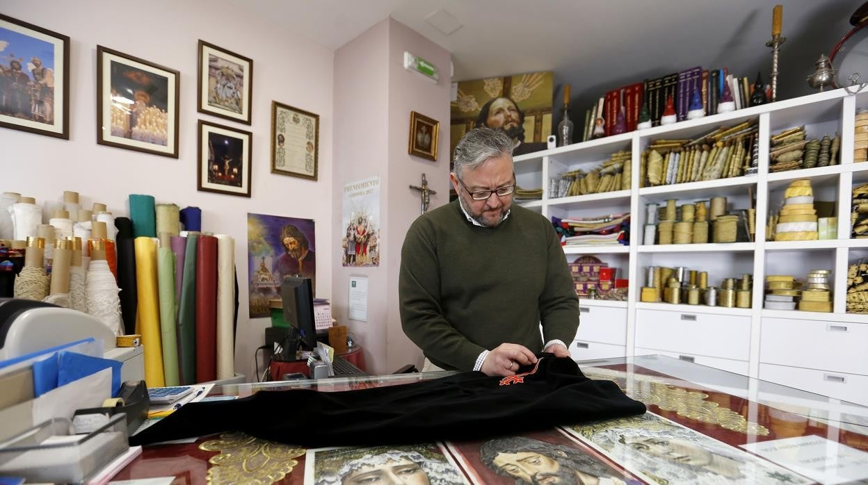 Juan Carlos Vizcaíno, en su tienda '12 varales'