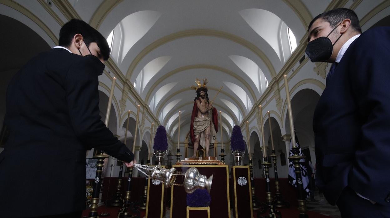 El Señor de los Afligidos, en la parroquia de San Vicente Ferrer de Cañero