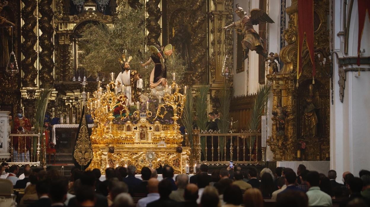 El Señor de la Oración en el Huerto, sobre su paso, este Domingo de Ramos de 2021 en Córdoba