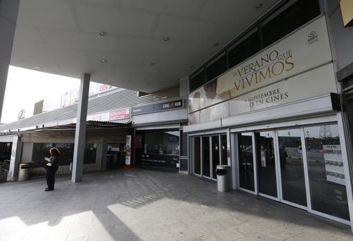 Entrada a Cinesur El Tablero