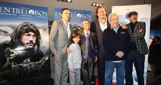 Imagen de la presentación en Córdoba de la película 'Entrelobos' de Gerardo Olivares