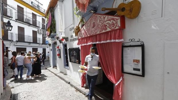 Feria de Córdoba | Las comidas feriantes prolongan el Mayo cordobés para la hostelería