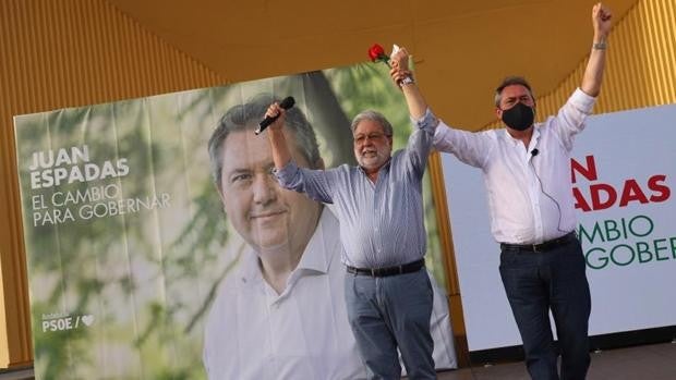 Juan Espadas sube el tono de las primarias del PSOE en Andalucía y enseña la puerta a Susana Díaz: «Hay que saber irse»