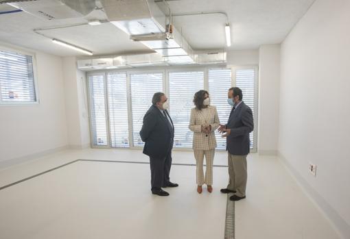 El edificio cuenta con 5..000 metros cuadrados y hasta él se trasladarán los equipos humanos y materiales de la actual sede en Fuengirola