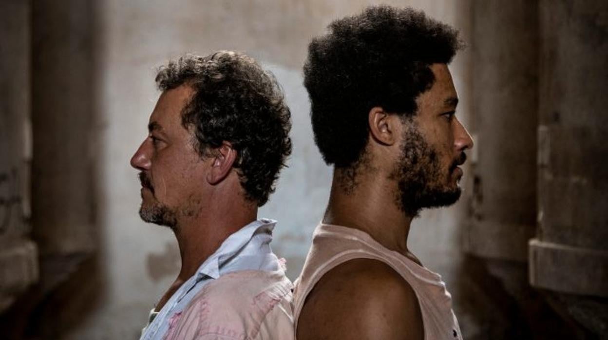 El equipo de 'El vientre del mar'