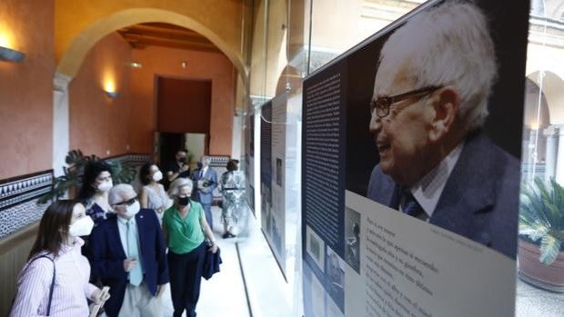 Centenario Pablo García-Baena | La Junta presenta un nuevo libro e inaugura una muestra sobre el poeta