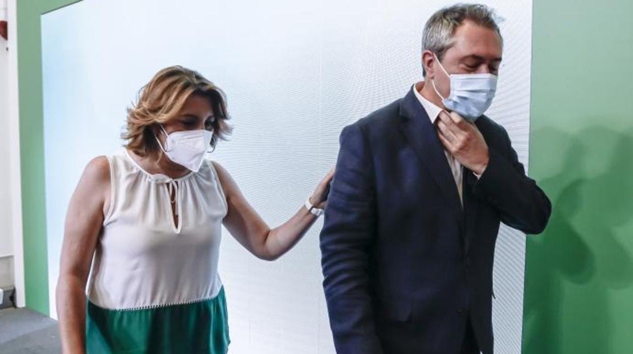 Susana Díaz y Juan Espadas en la sede del PSOE andaluz