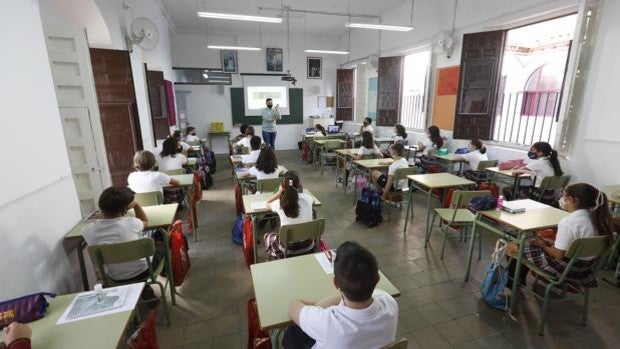 Educación lanza la primera Instrucción Covid para el próximo curso con un total de 85 medidas a seguir