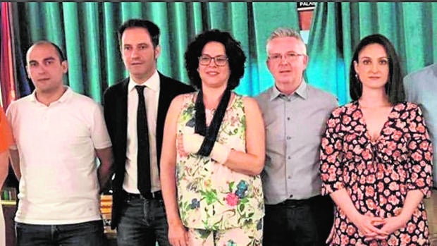 IU presiona al PSOE y maniobra para evitar el pacto de gobierno que le da al PP la Alcaldía de Castro del Río