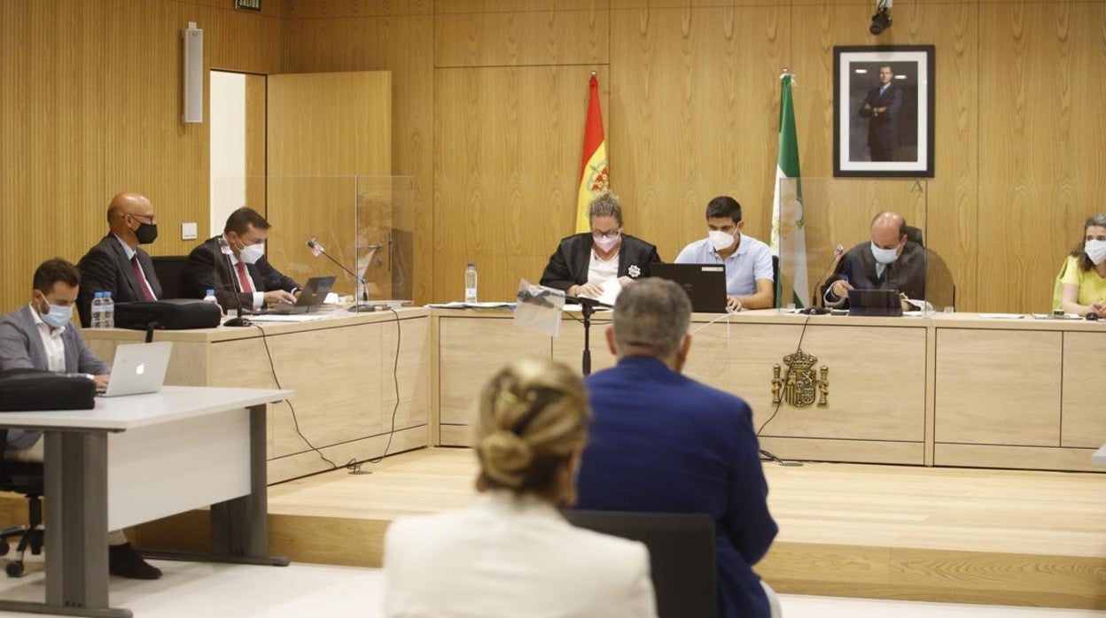 El expresidente del Córdoba CF SAD Alejandro González,este miércoles en la Ciudad de la Justicia