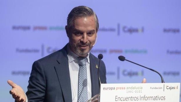 Hacienda negocia con el PSOE las cuentas de 2022 mientras que Vox se mantiene en el no