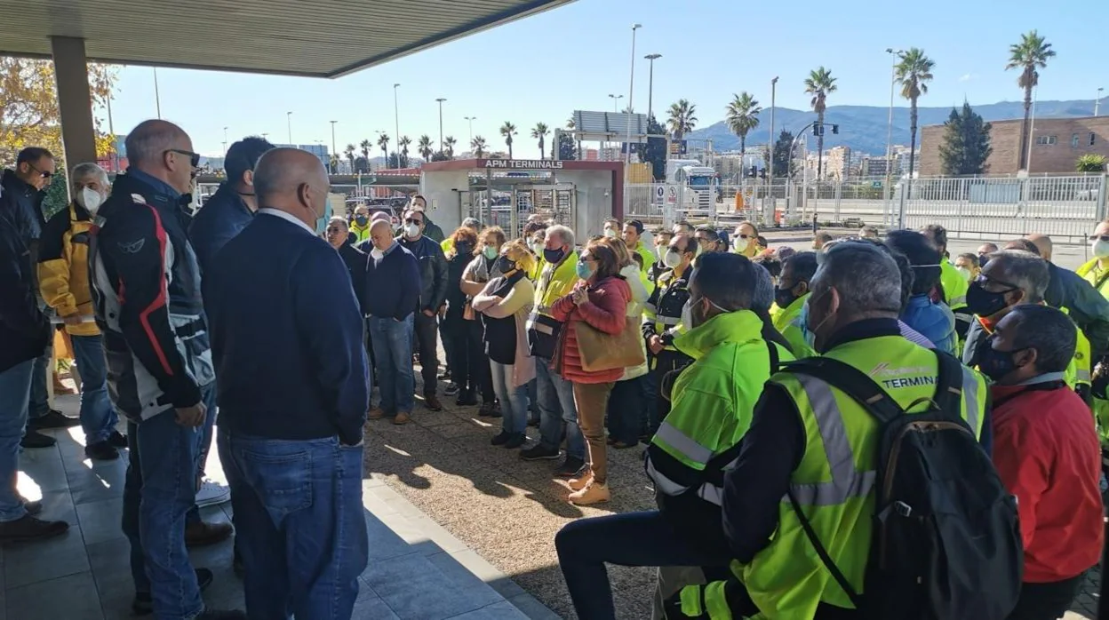 Termina la huelga en la terminal APM del puerto de Algeciras tras