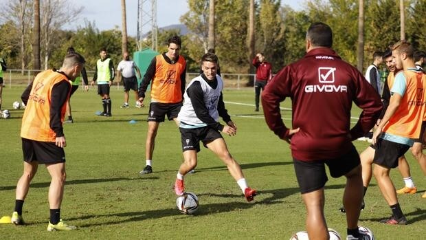 El peligro del Mérida para el Córdoba CF: el mejor visitante y el equipo menos goleado del grupo