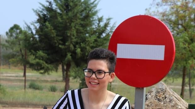 Un pueblo de Jaén se manifestará en apoyo a la joven que se quitó la vida tras sufrir presunto acoso social
