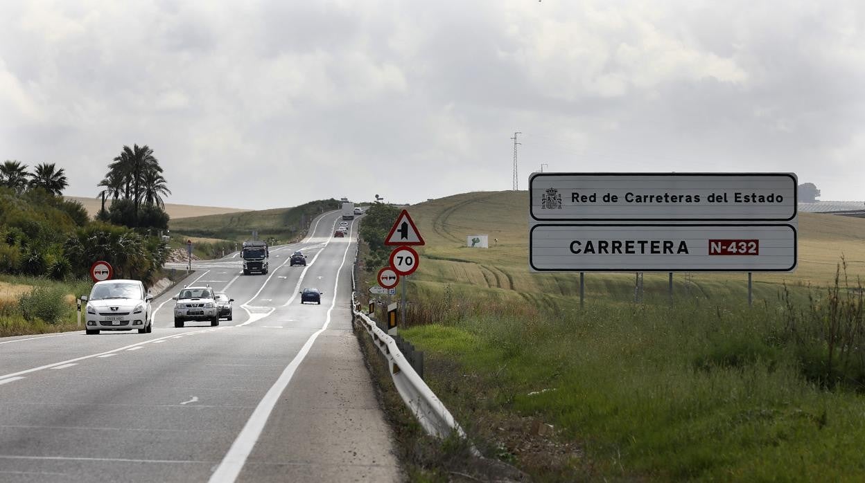 Tráfico en la N-432