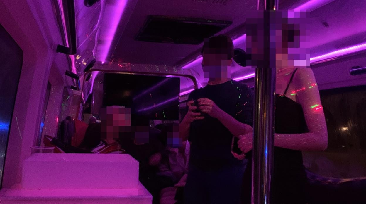 Captura del autobús discoteca de Málaga