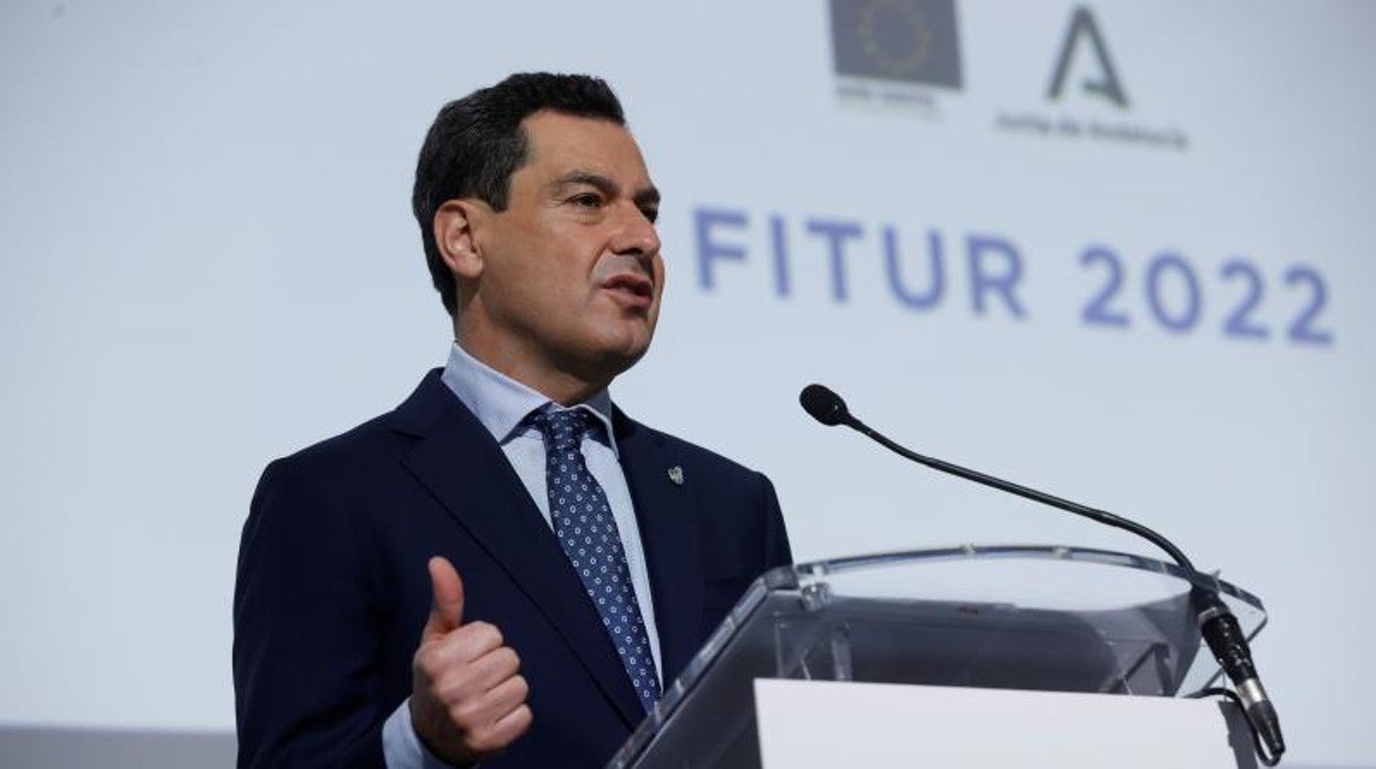 El presidente de la Junta de Andalucía, Juanma Moreno, en Fitur