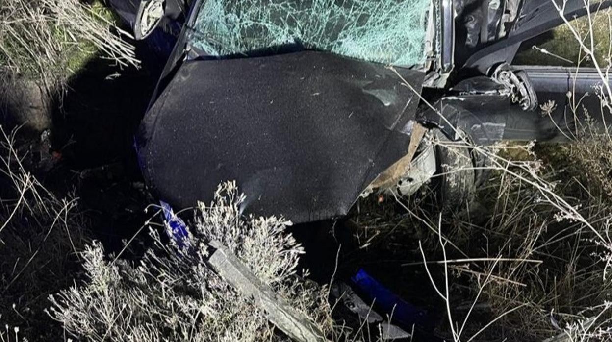 Estado en el eque quedó el coche tras el trágico siniestro