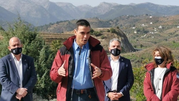 Pedro Sánchez se compromete a impulsar la Sierra de las Nieves para frenar la despoblación sin avanzar ninguna medida