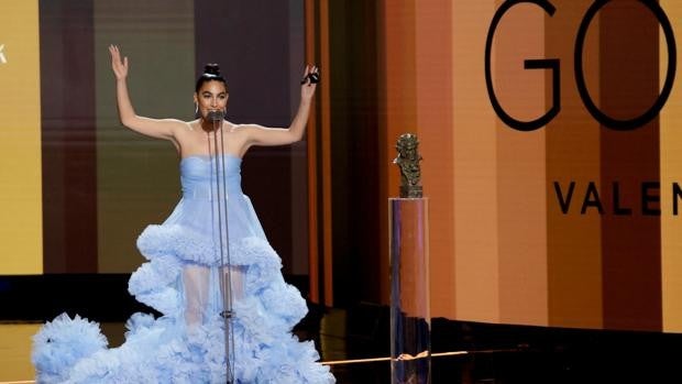 La cantante de Pozoblanco María José Llergo gana el Goya a la 'Mejor Canción Original'