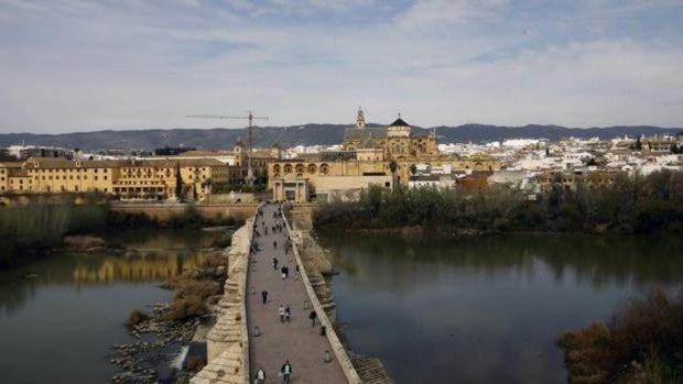 ¿Cómo hemos evolucionado en las últimas décadas? Los diez grandes cambios en Córdoba en 40 años