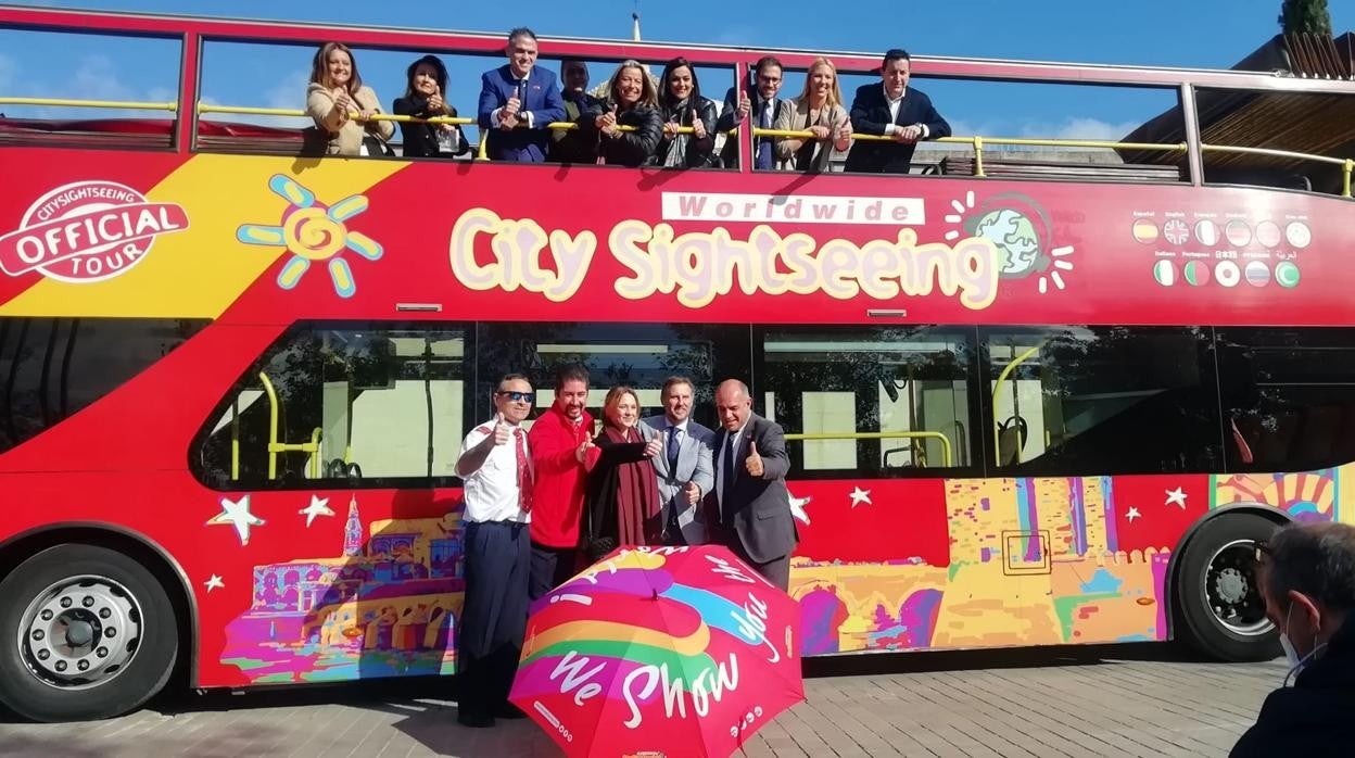 Los buses turísticos vuelven a estar operativos