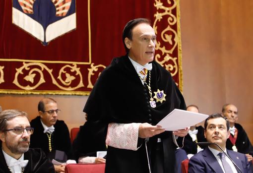 JOsé Carlos Villamandos, actual rector de la UCO