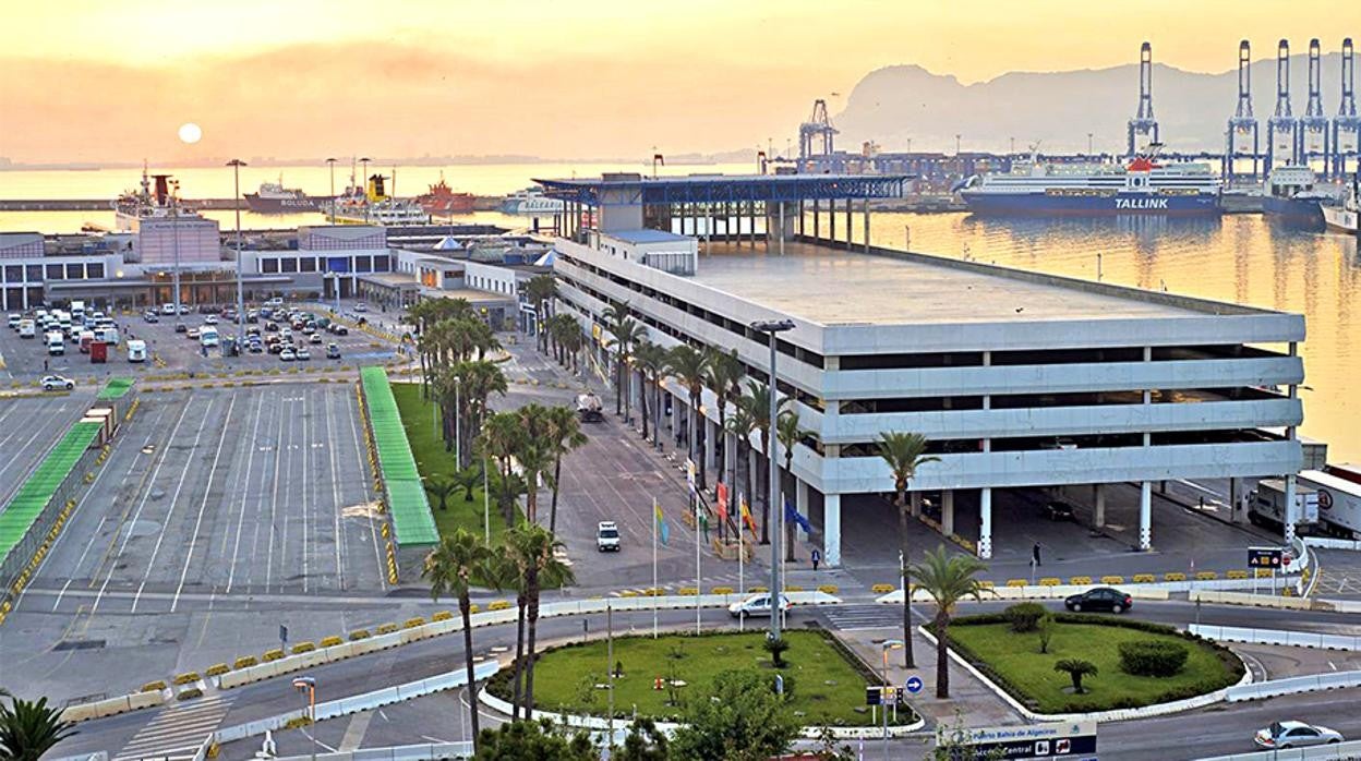 Imagen de la estación marítima del puerto de Algeciras