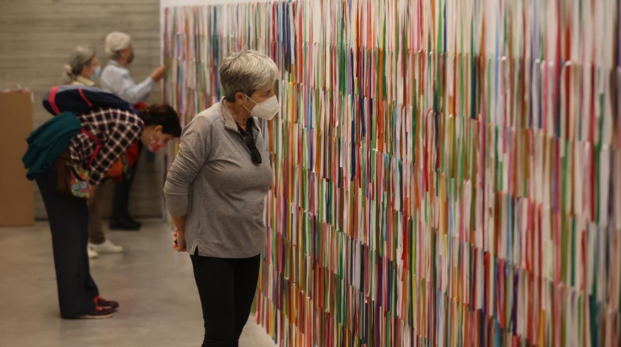 La instalación 'Deseo tu deseo' de Rivane Neuenschwander, en la muestra Futuros Abundantes en el C3A