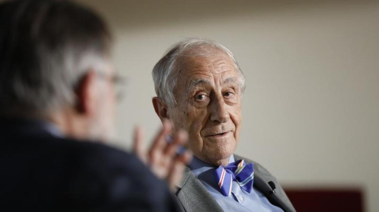 Inocencio Arias durante una visita en Córdoba