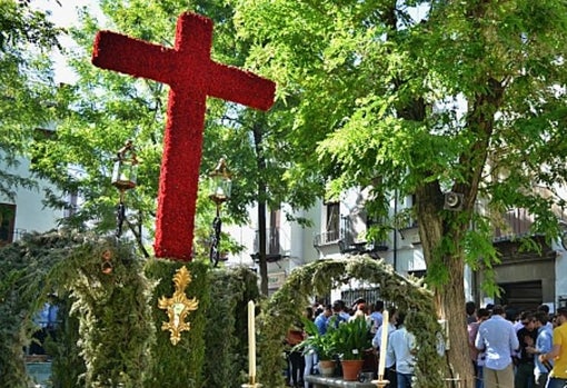 Cruz en el Albaicín
