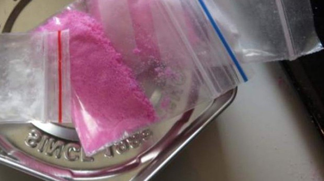 Papelina de cocaína rosa