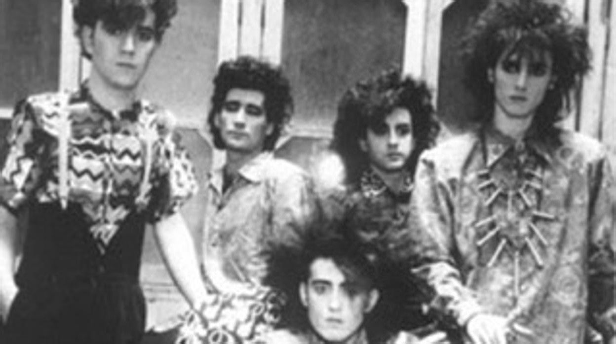 Yacentes, un grupo pionero