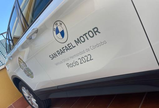 Uno de los dos nuevos coches de apoyo cedidos por San Rafael Motor