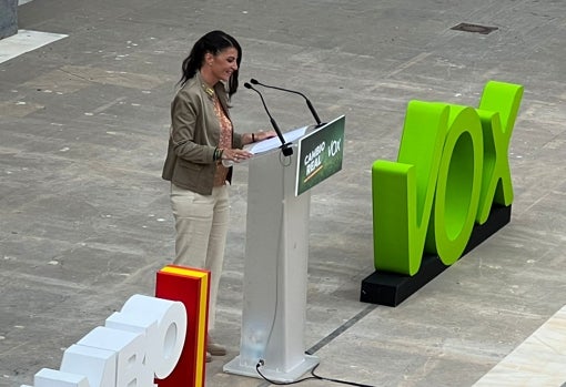 Macarena Olona durante su intervención